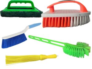 De tandenborstel-truc die je badkamer azijn bespaard