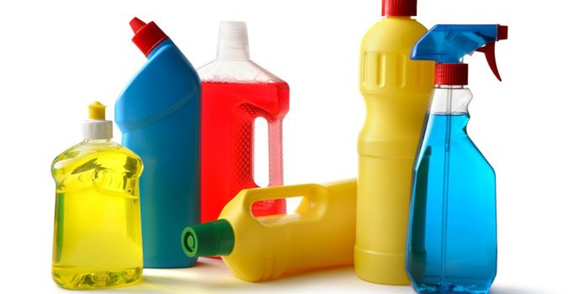 Plastic flessen onder je bed: waarom ontruimers dit altijd controleren - image 2