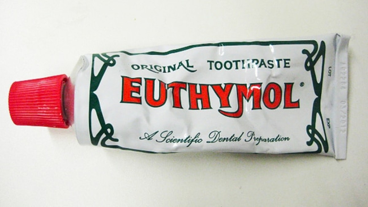 Tandpasta op je koppelingen: het onverwachte gebruik dat professionals kennen