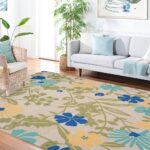 Waarom ervaren huisvrouwen een laurierblad onder het tapijt leggen