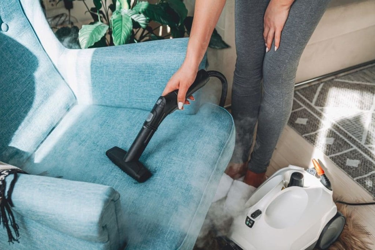 Waarom professionele schoonmakers altijd azijn in het stofzuiger water doen - image 2