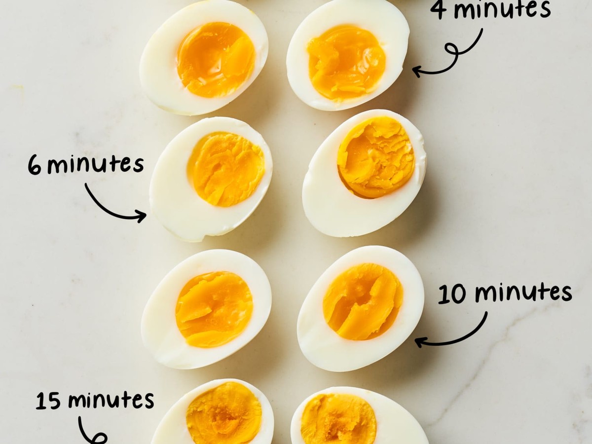 Waarom topkoks altijd azijn toevoegen aan kokend water met eieren